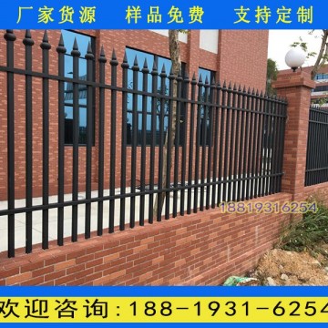 清遠廠家現(xiàn)貨鋅鋼護欄 惠州別墅鐵藝