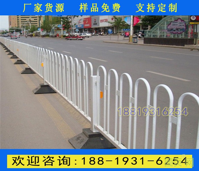 市政護(hù)欄15