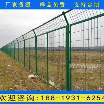 云浮高架橋下雙邊絲護欄現(xiàn)貨 高速公