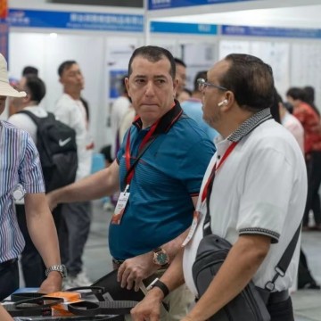 2025年潤滑油、脂展會(huì)/湖北武漢汽車